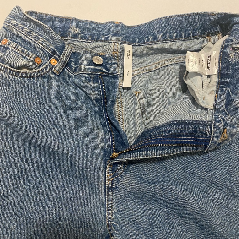 Weekday Rail Relaxed Fit Straight Leg Blue Jeans 28 View 2